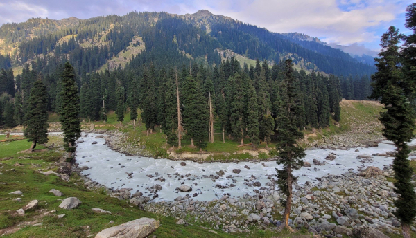 A Guide to Kashmir Tourism