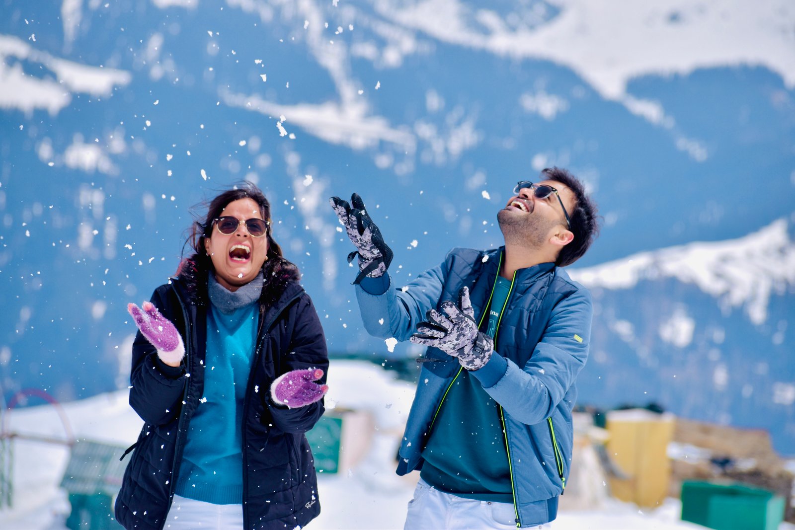 HONEYMOON IN KASHMIR